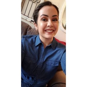 Meet your Posher, Jennifer